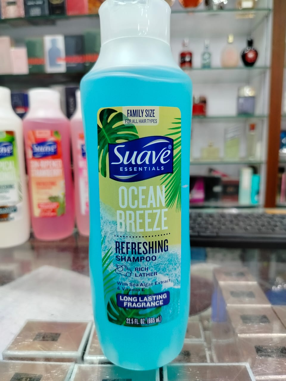 Suave Essentials Ocean Breeze Refreshing Shampoo, 665 ml