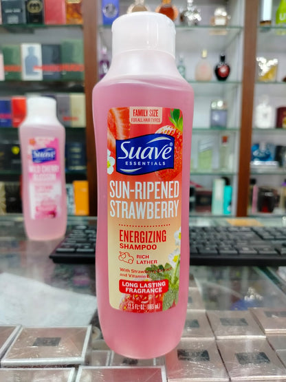 Suave Essentials Sun-Ripened Strawberry Energizing Shampoo, 655 ml